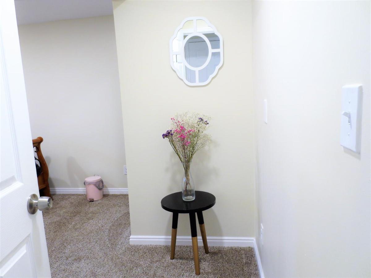 Vila Entire Huge Basement! Fast Wifi! Private Entrance! Salt Lake City Exteriér fotografie